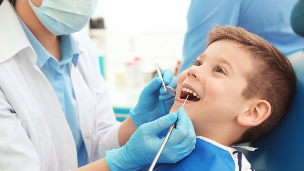 How to Prepare Kids for Tooth Removal